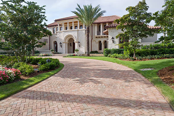  Madisonville, TX Driveway Pavers Pros